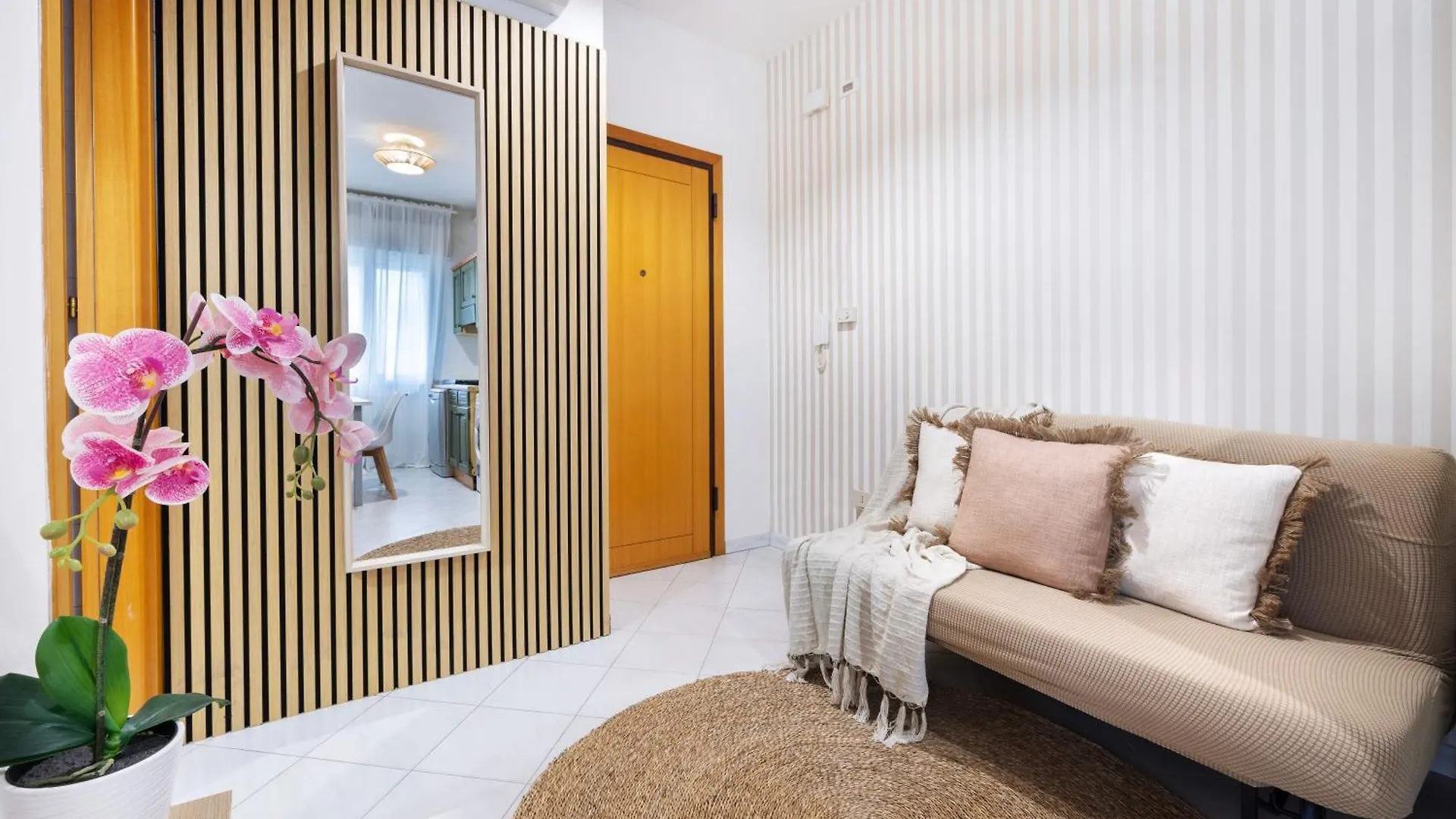 شقة Sanidea Appartamenti - Casa Smeraldo ريتشيوني